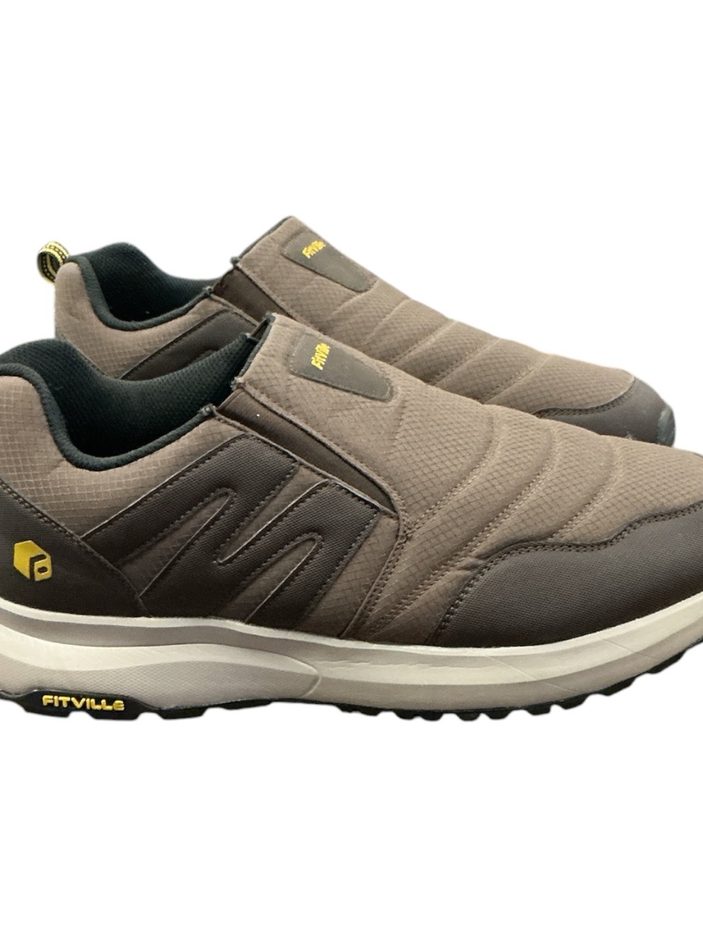 Men's Slip-On Athletic Shoes in Brown